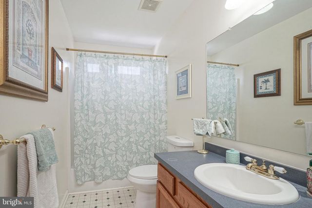 808 GYPSY LN, Williamstown, NJ 08094