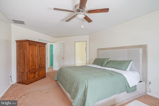 808 GYPSY LN, Williamstown, NJ 08094