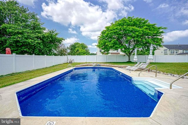 808 GYPSY LN, Williamstown, NJ 08094