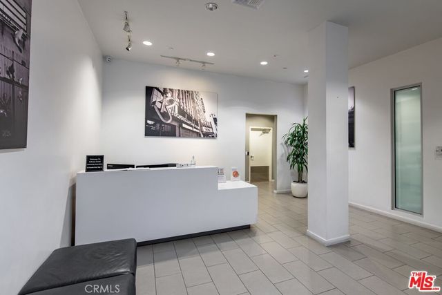 630 W. 6th Street 307, Los Angeles, CA 90017