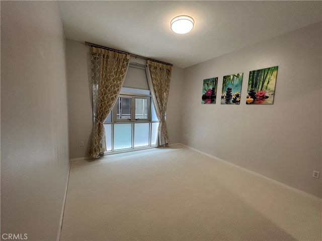 630 W. 6th Street 307, Los Angeles, CA 90017