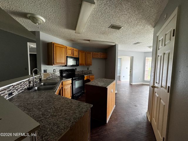 1288 W SUMMIT OAKS Drive, Jacksonville, FL 32221