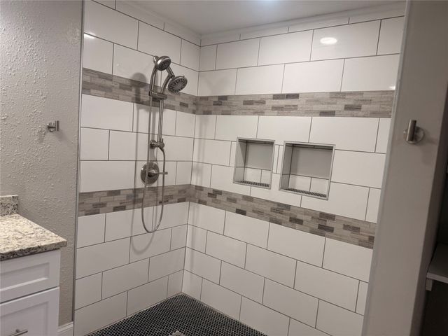 112 Myrtle Dr, New Boston, TX 75570