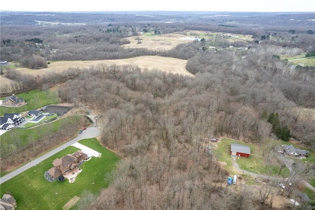 1 Ciara, Neshannock Twp, PA 16105