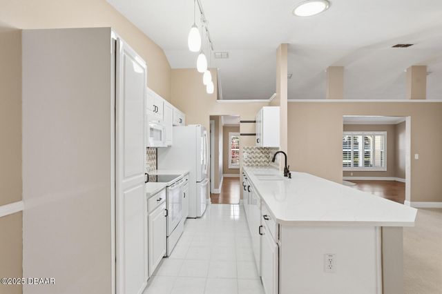 3769 Grove View Lane, Port Orange, FL 32129