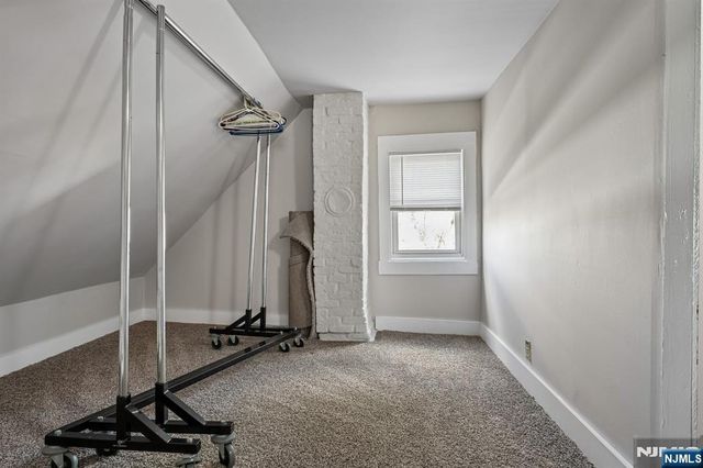 70 9th Avenue, East Orange, NJ 07018