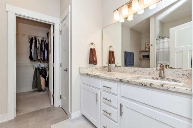 5330 Katelyn Avenue, Van Meter, IA 50261