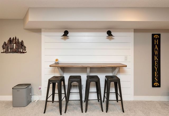 5330 Katelyn Avenue, Van Meter, IA 50261