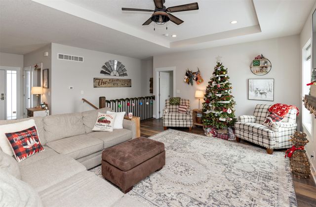 5330 Katelyn Avenue, Van Meter, IA 50261