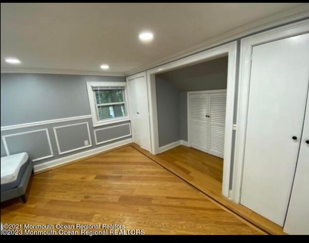 437 Redmond Avenue, Oakhurst, NJ 07755