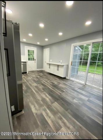 437 Redmond Avenue, Oakhurst, NJ 07755