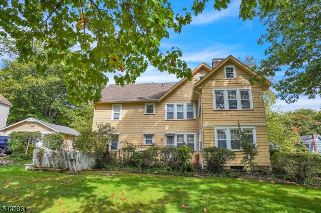 540 Upper Mountain Avenue, Montclair Twp., NJ 07043 — photo 2