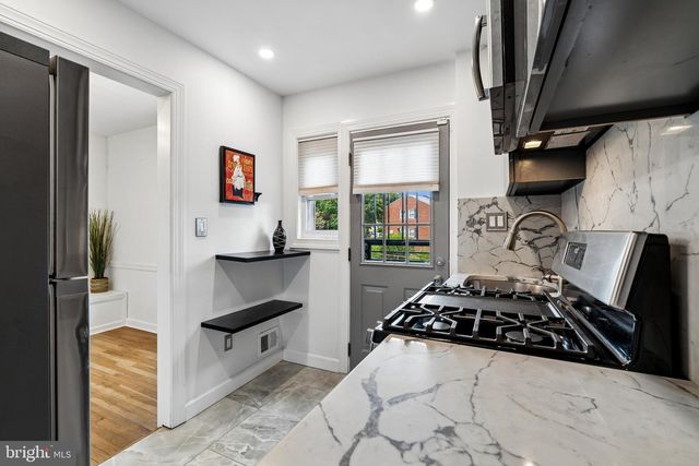 5727 2ND ST NE, Washington, DC 20011