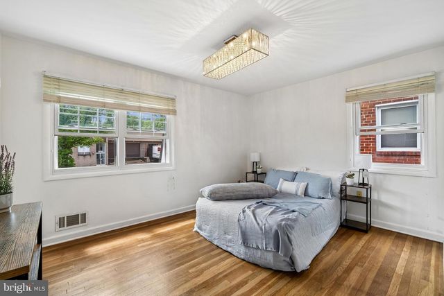 5727 2ND ST NE, Washington, DC 20011