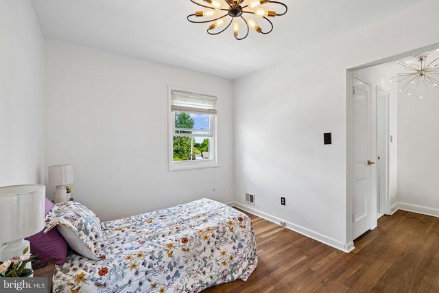 5727 2ND ST NE, Washington, DC 20011