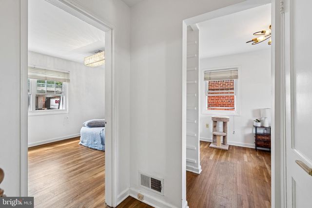 5727 2ND ST NE, Washington, DC 20011