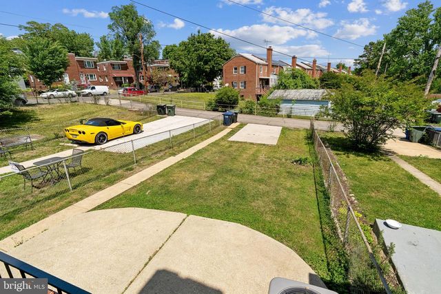 5727 2ND ST NE, Washington, DC 20011