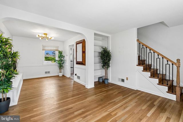 5727 2ND ST NE, Washington, DC 20011