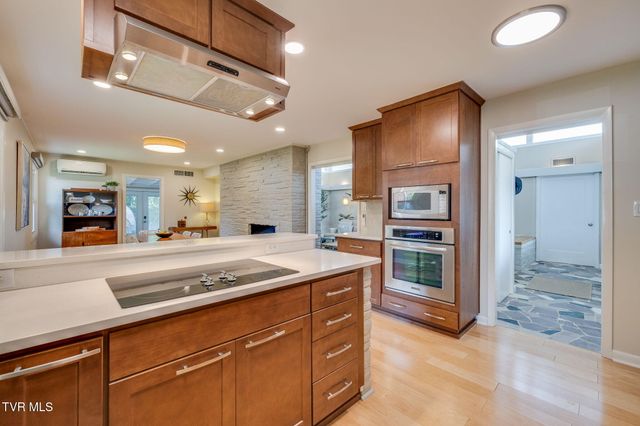 437 High Ridge Road, Kingsport, TN 37660