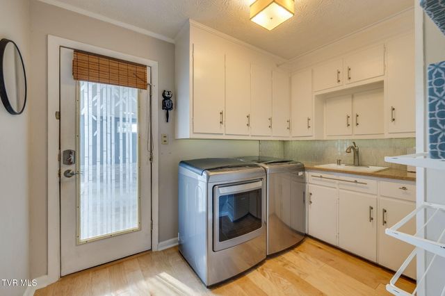 437 High Ridge Road, Kingsport, TN 37660
