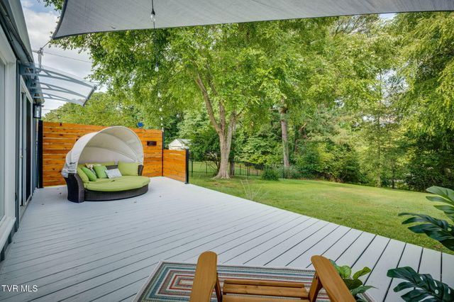 437 High Ridge Road, Kingsport, TN 37660