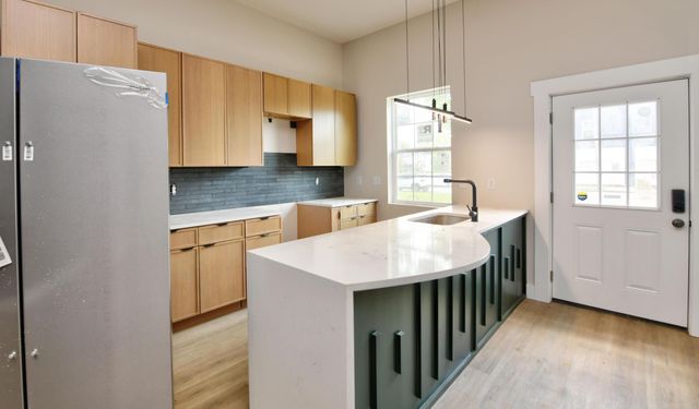 88 E Innis Avenue, Columbus, OH 43207
