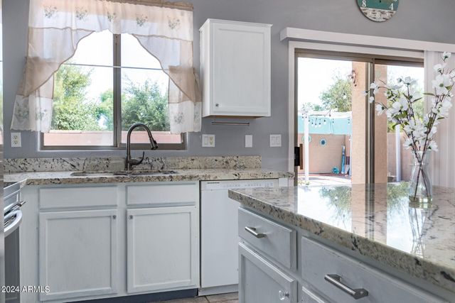 4333 S RIM Court, Gilbert, AZ 85297