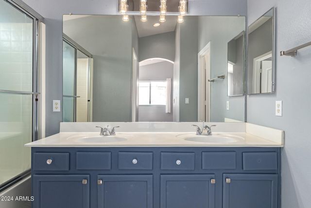 4333 S RIM Court, Gilbert, AZ 85297