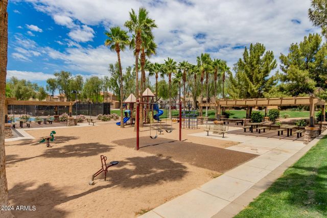 4333 S RIM Court, Gilbert, AZ 85297