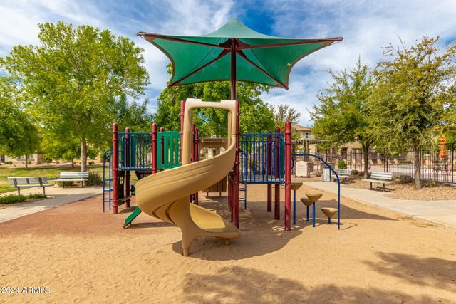 4333 S RIM Court, Gilbert, AZ 85297