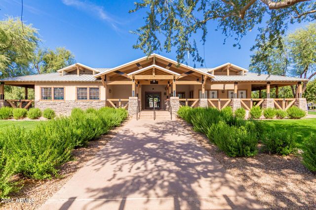 4333 S RIM Court, Gilbert, AZ 85297