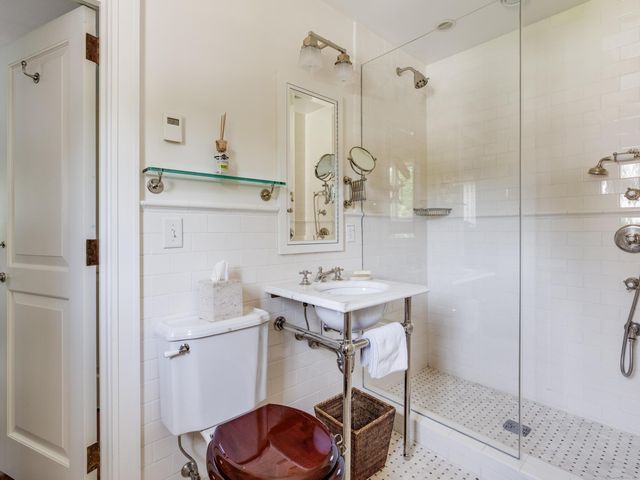 213 Beaver Brook Road, Lyme, CT 06371