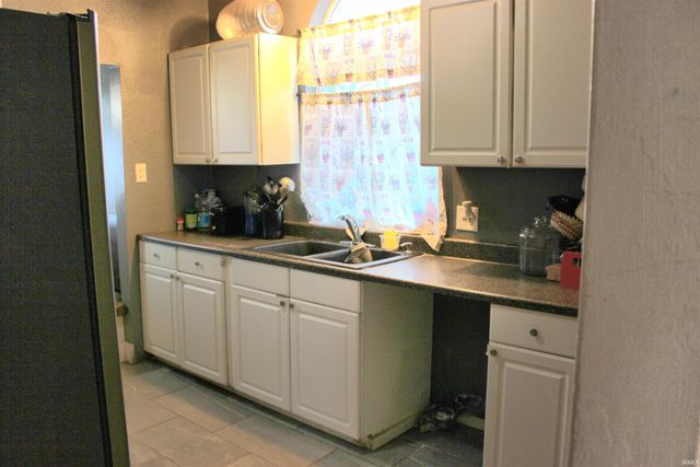 1016 Princeton Street, Elkhart, IN 46516