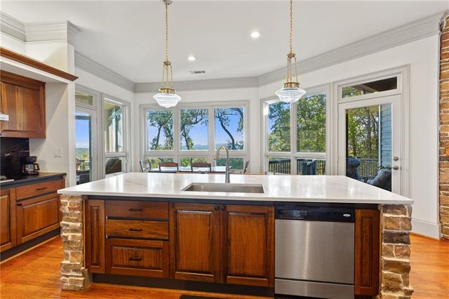 1319 Deer Run Ridge, Jasper, GA 30143