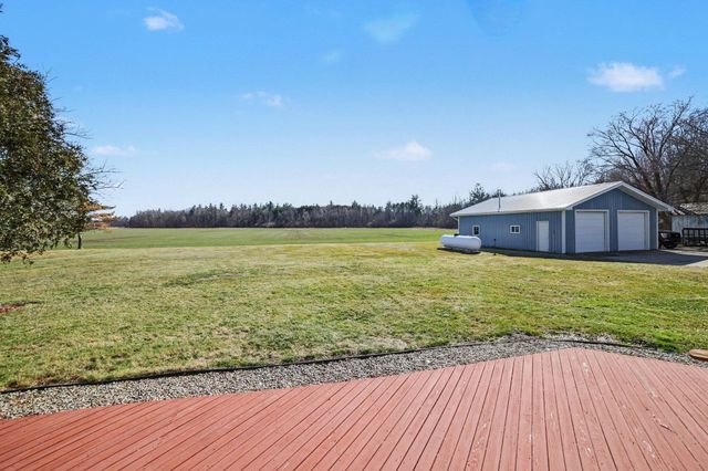 2302 E Brooks Road, Freeland, MI 48623