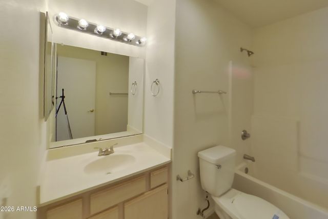860 N MCQUEEN Road 1187, Chandler, AZ 85225