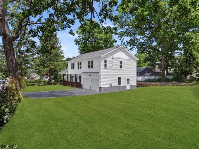35 Stanhope Rd, Sparta Twp., NJ 07871