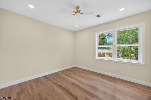 35 Stanhope Rd, Sparta Twp., NJ 07871