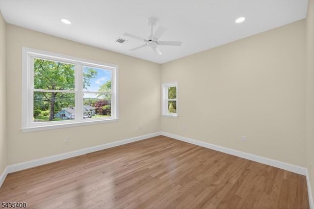 35 Stanhope Rd, Sparta Twp., NJ 07871