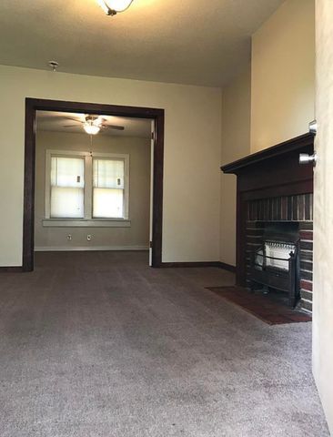 830 S Market, Wichita, KS 67213