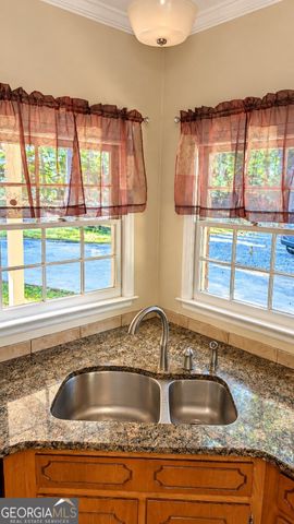 2022 Rocky Point Bluff NW, Kennesaw, GA 30152