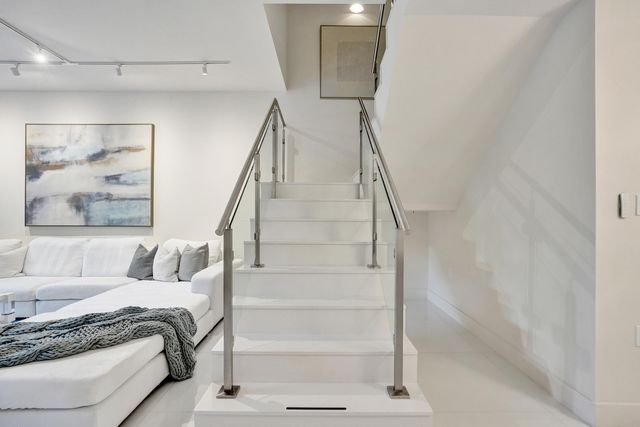 3030 N Ocean Boulevard S104, Fort Lauderdale, FL 33308