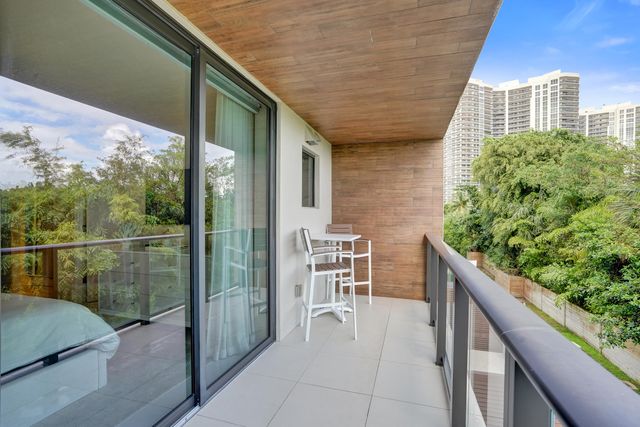 3030 N Ocean Boulevard S104, Fort Lauderdale, FL 33308