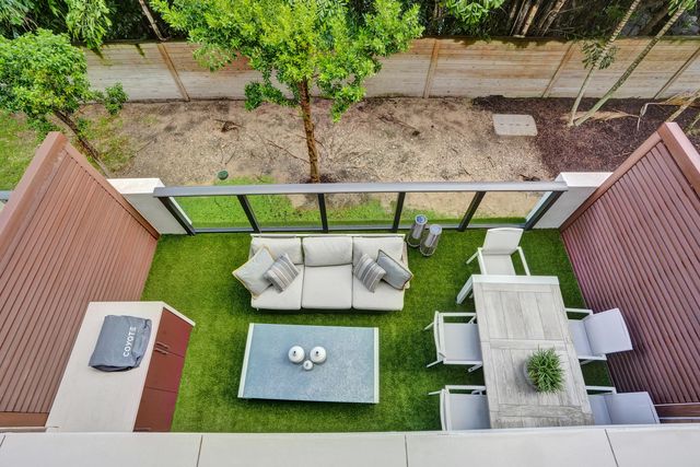 3030 N Ocean Boulevard S104, Fort Lauderdale, FL 33308