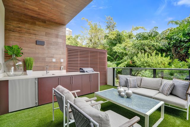 3030 N Ocean Boulevard S104, Fort Lauderdale, FL 33308