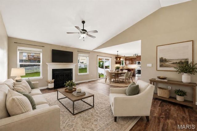 313 Mahalo Drive, Moscow Mills, MO 63362