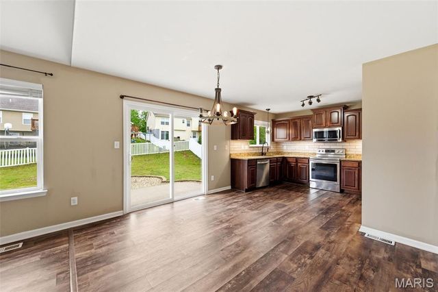 313 Mahalo Drive, Moscow Mills, MO 63362