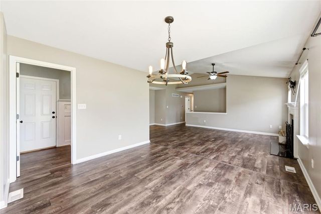 313 Mahalo Drive, Moscow Mills, MO 63362