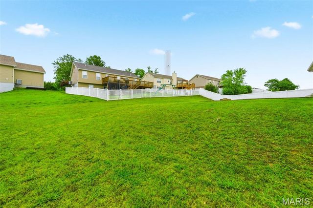 313 Mahalo Drive, Moscow Mills, MO 63362