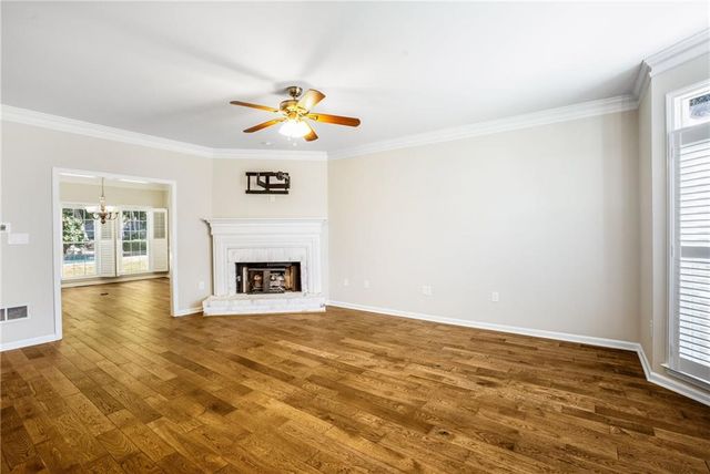 3127 Crestmont Way NW, Kennesaw, GA 30152